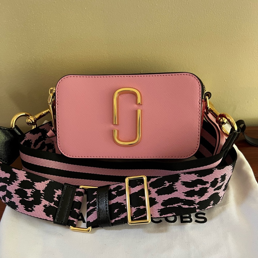 Marc Jacobs snapshot colorblock camera bag.Brand new with tags,original dust bag
